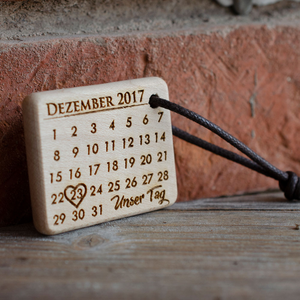 Holz Schlüsselanhänger Kalender